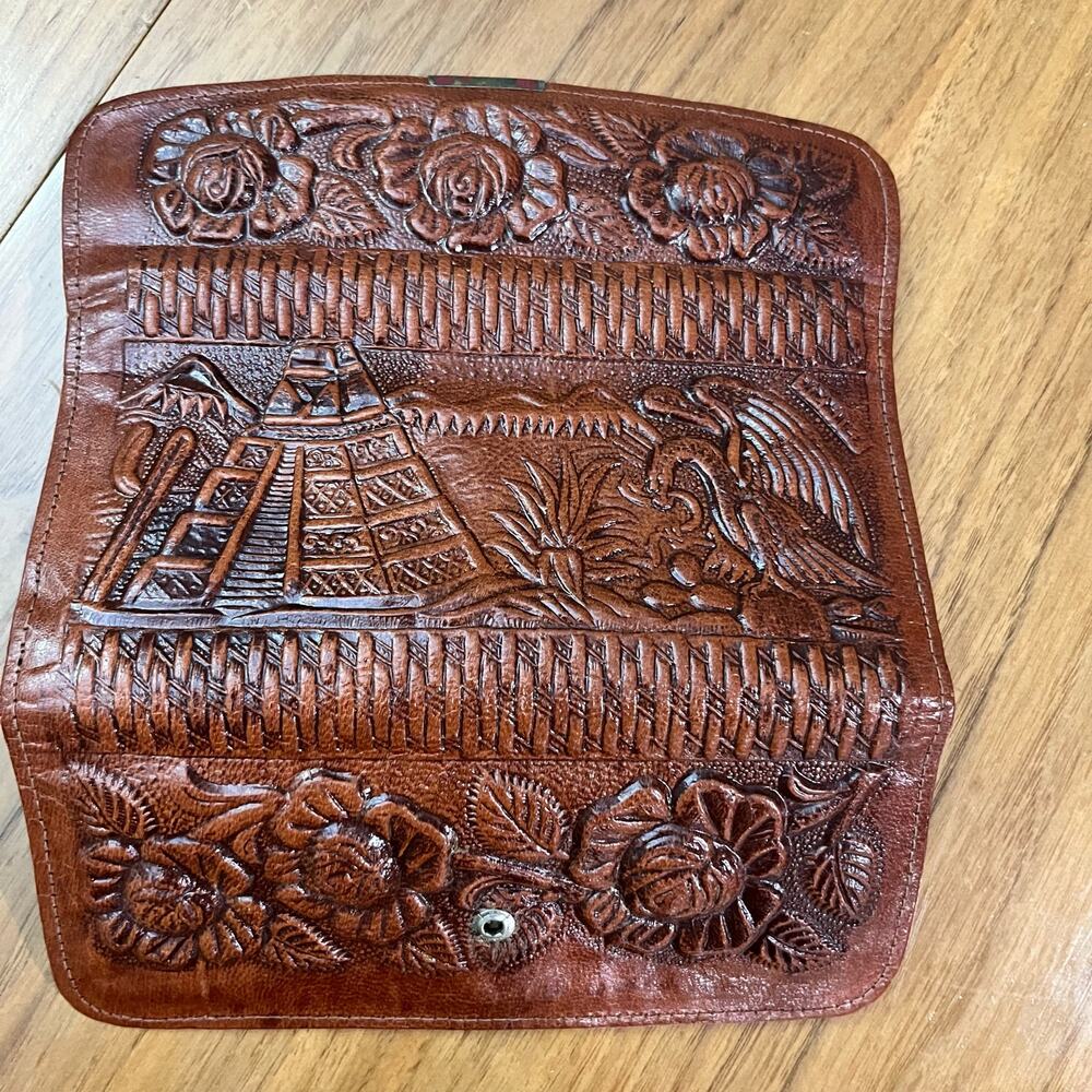 Vintage Wallet Tooled Leather Venice Floral Snap Envelope - Picture 7 of 14